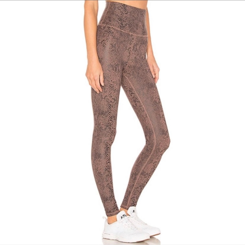 NWOT Body Language Snakeskin Leggings ~ Small